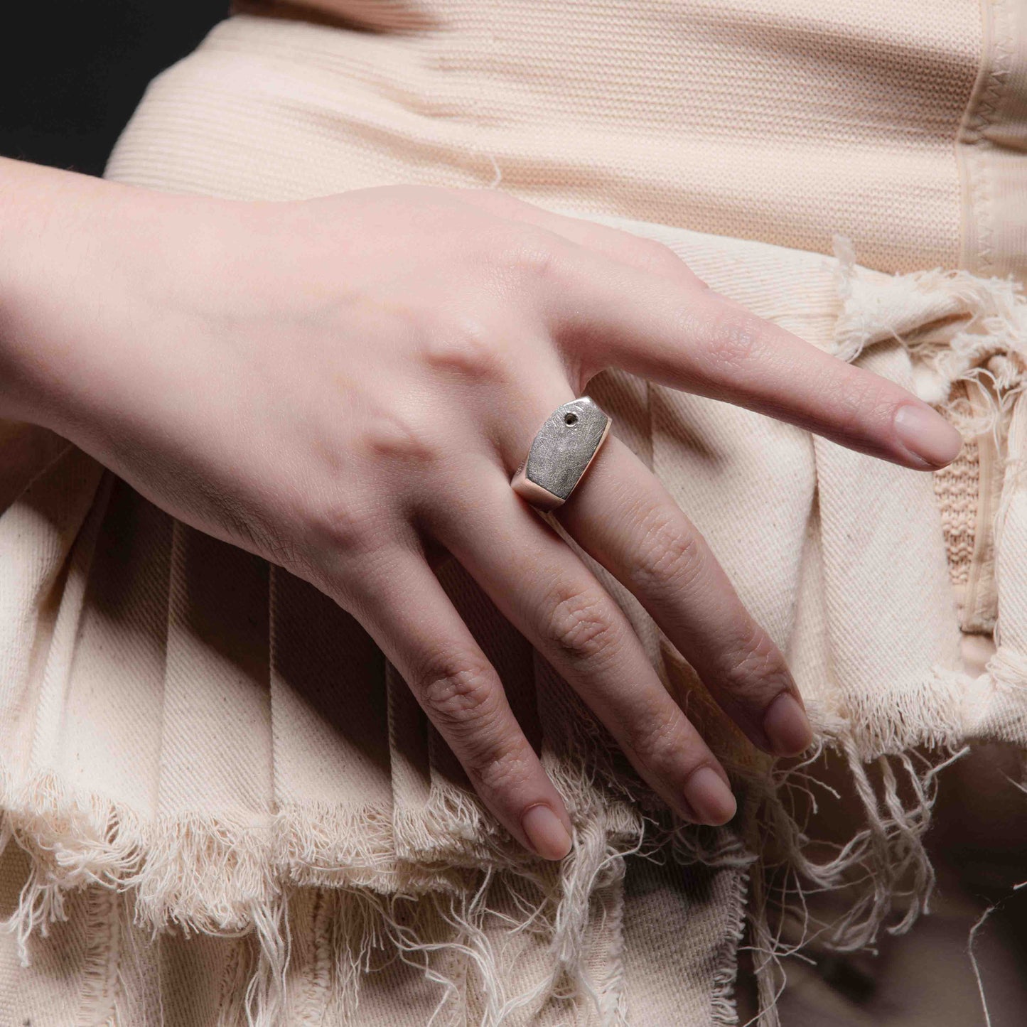 Pierścionek Jojo Rabbit